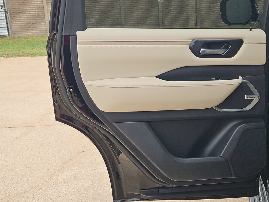 New 2026 Nissan Armada Platinum AWD/4WD image 19