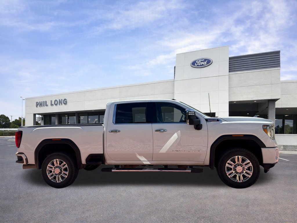 Used 2020 GMC Sierra 2500 Denali w/ Denali Ultimate Package AWD/4WD image 9