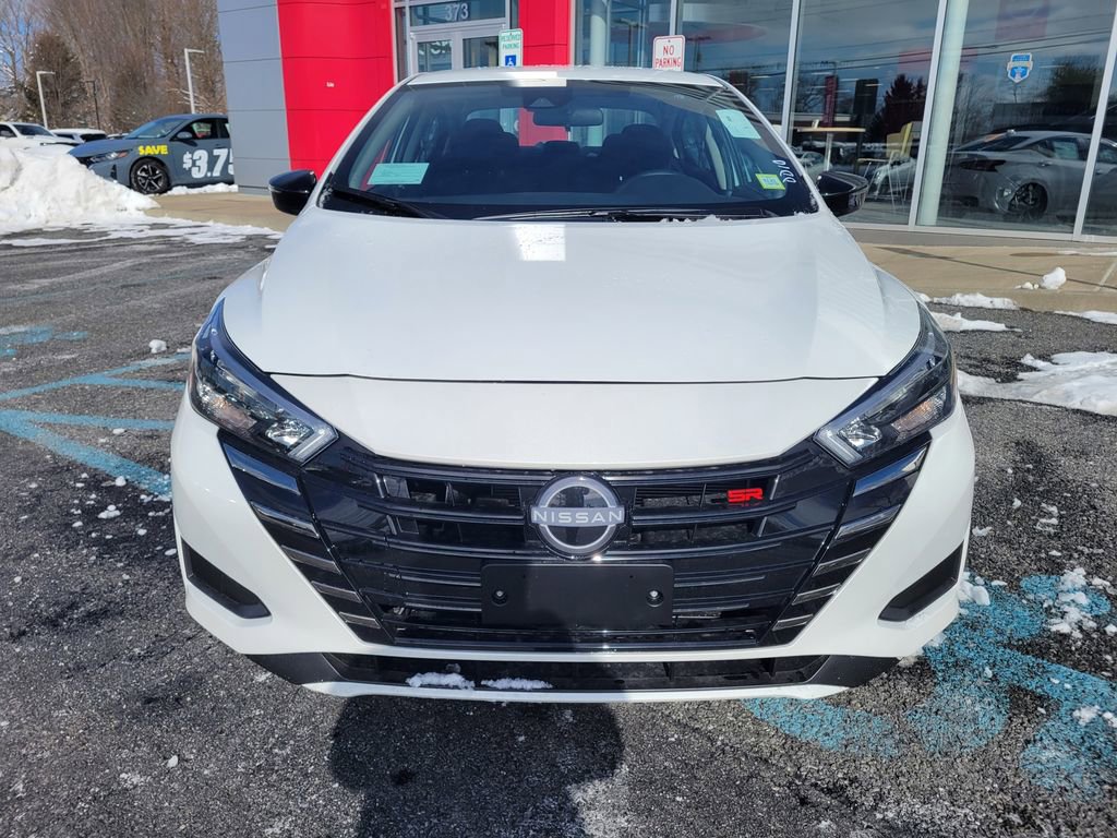 New 2025 Nissan Versa SR w/ Trunk Package image 10