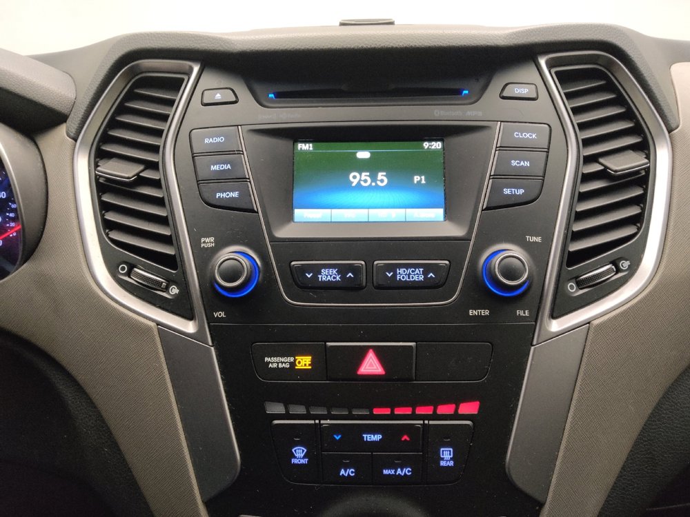 Used 2014 Hyundai Santa Fe GLS image 25