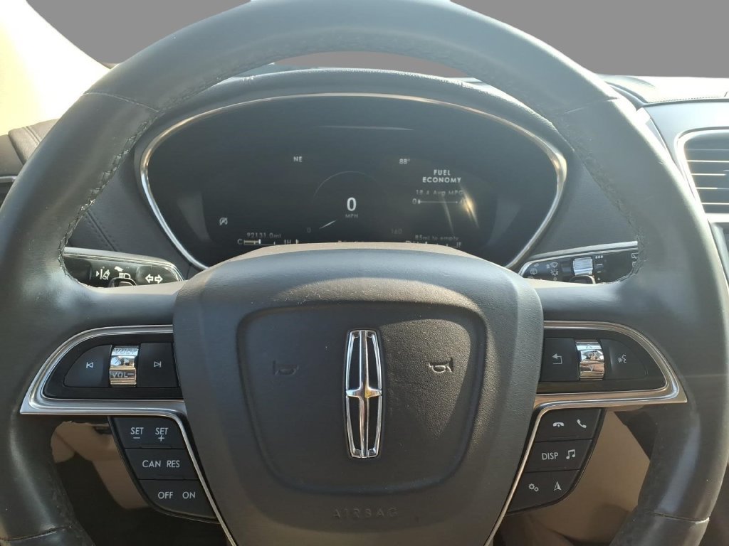Used 2020 Lincoln Nautilus Reserve w/ Cargo Utility Package AWD/4WD image 20