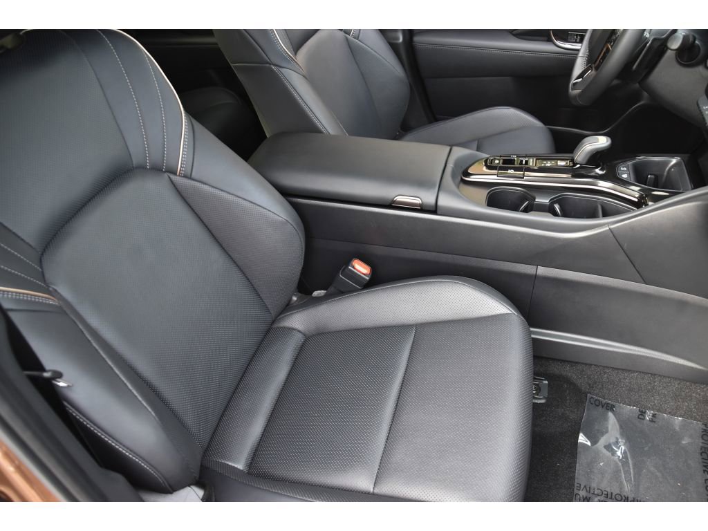 Used 2024 Toyota Crown Platinum image 28