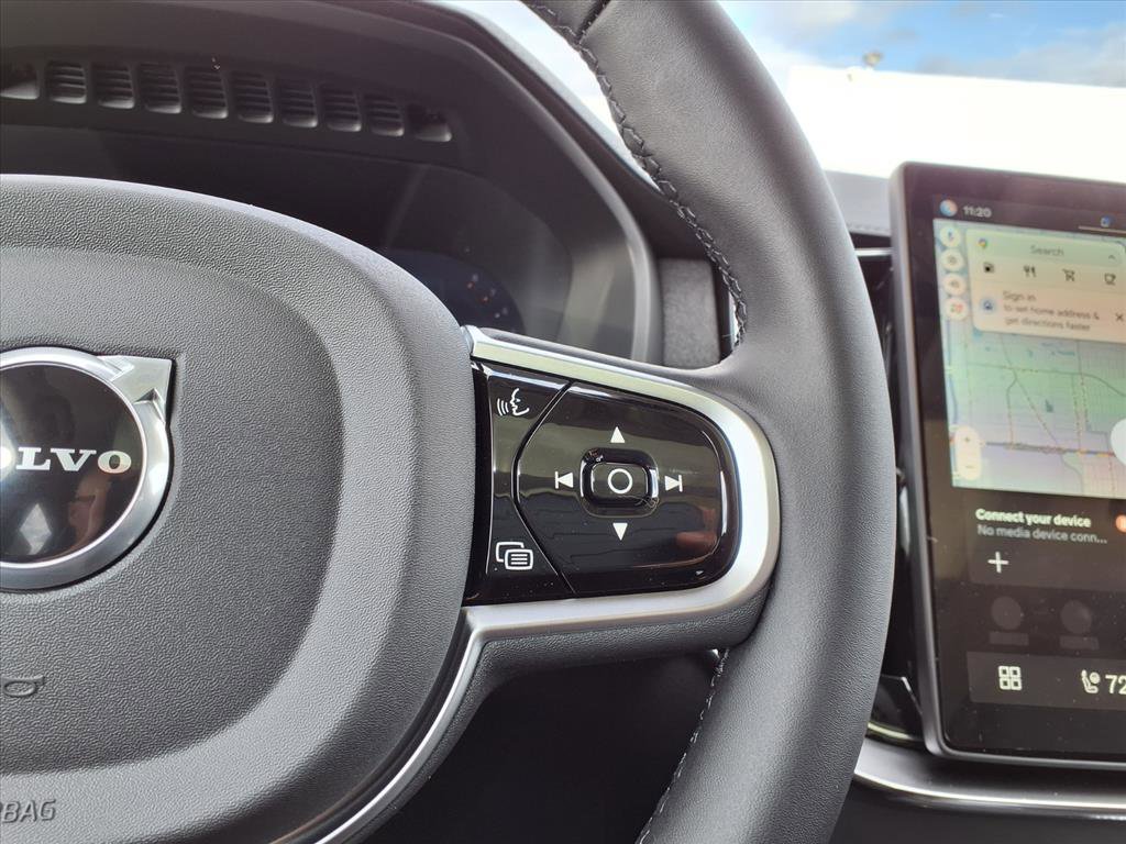 New 2026 Volvo XC90 B6 Plus w/ Protection Package Premier image 16