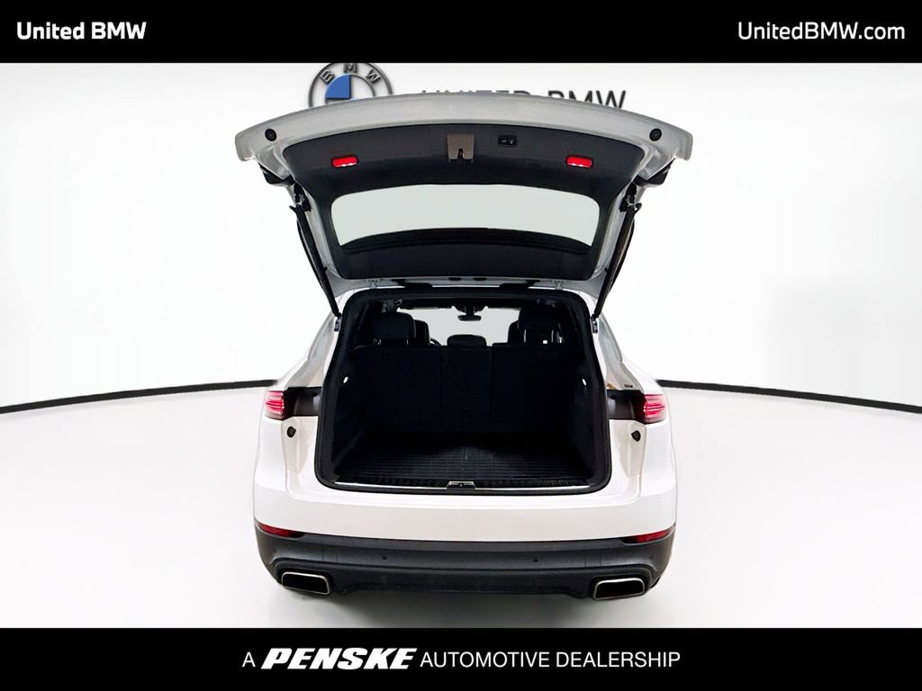 Used 2021 Porsche Cayenne image 14