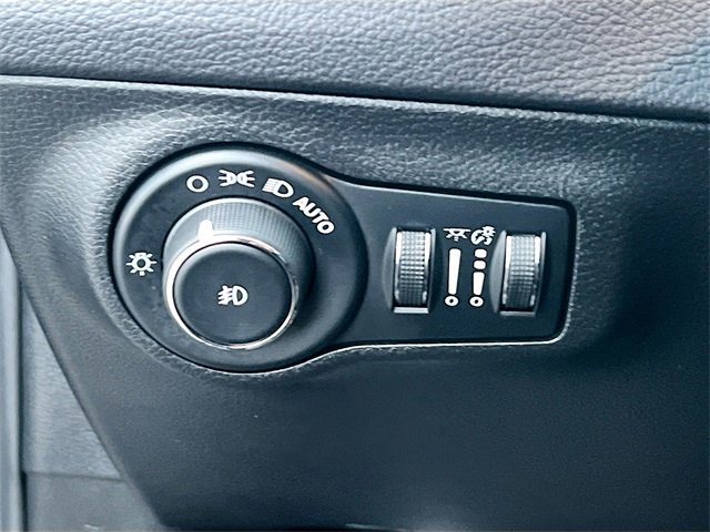 Used 2021 Jeep Compass Altitude image 10