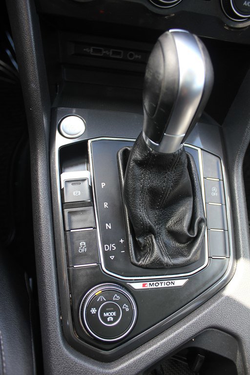 Used 2019 Volkswagen Tiguan S AWD/4WD image 21