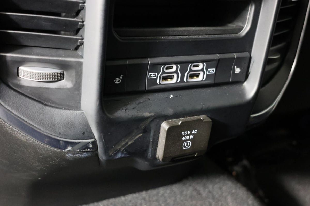 Used 2024 RAM 2500 Laramie w/ Night Edition AWD/4WD image 50