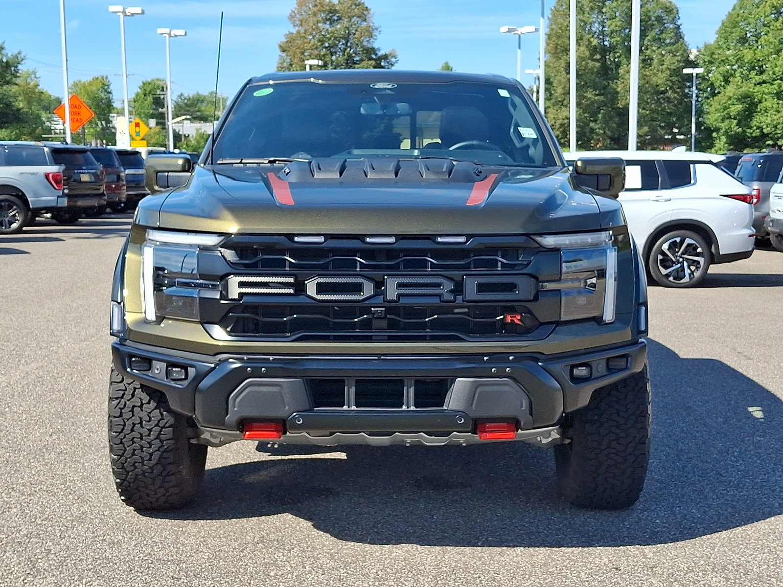 Used 2025 Ford F150 Raptor w/ Equipment Group 803A Raptor R AWD/4WD image 3
