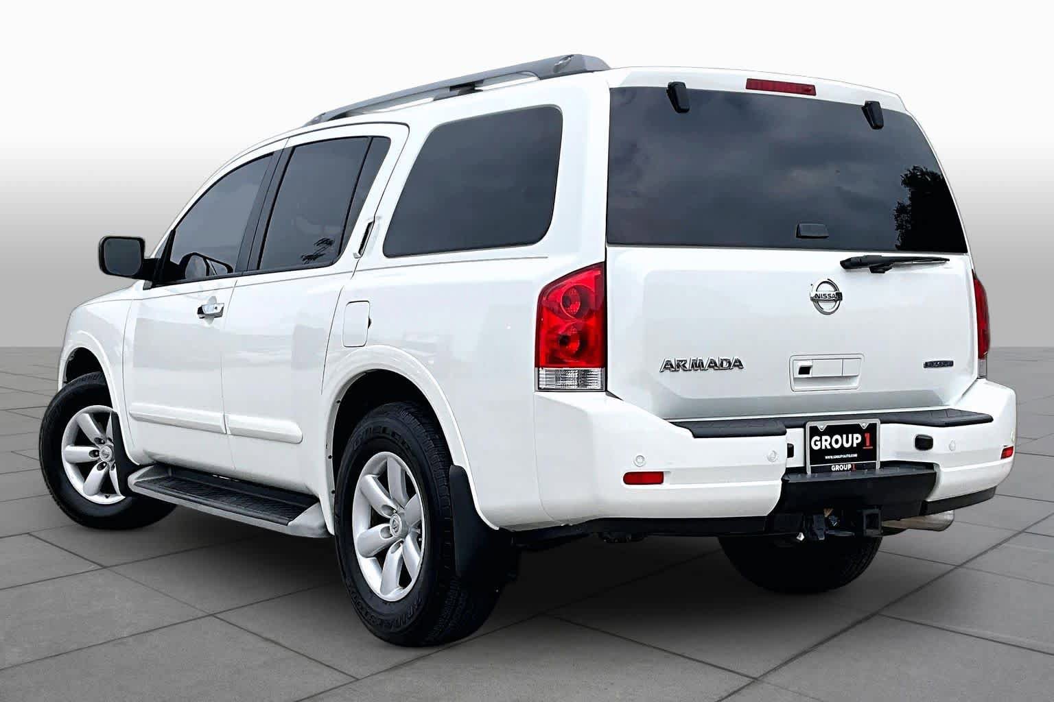 Used 2015 Nissan Armada SV w/ SV Driver Package RWD image 12