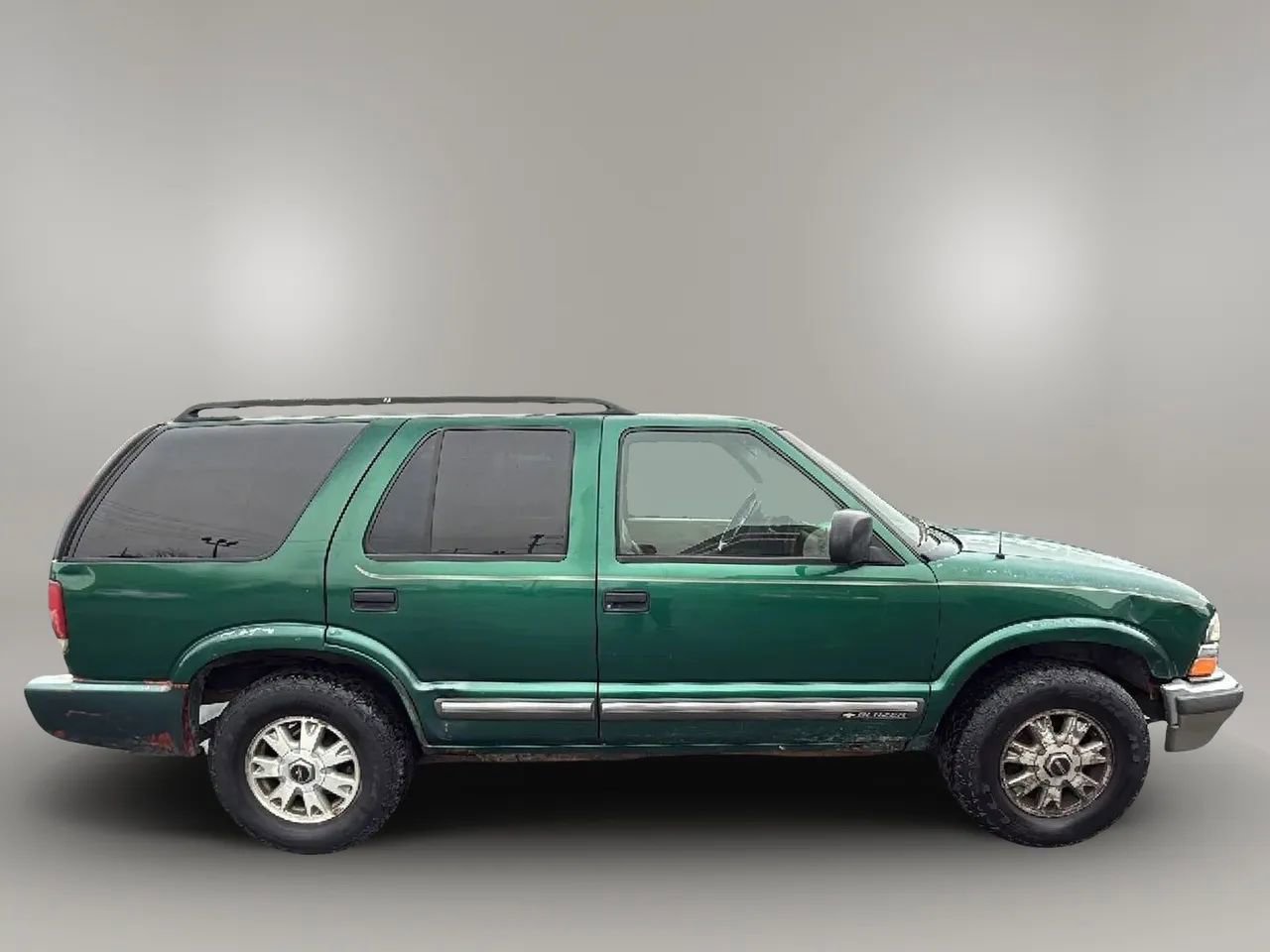 Used 2000 Chevrolet Blazer LT w/ LT Preferred Equipment Group image 6
