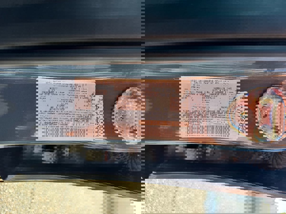 Used 2023 MAZDA MAZDA3 s image 22