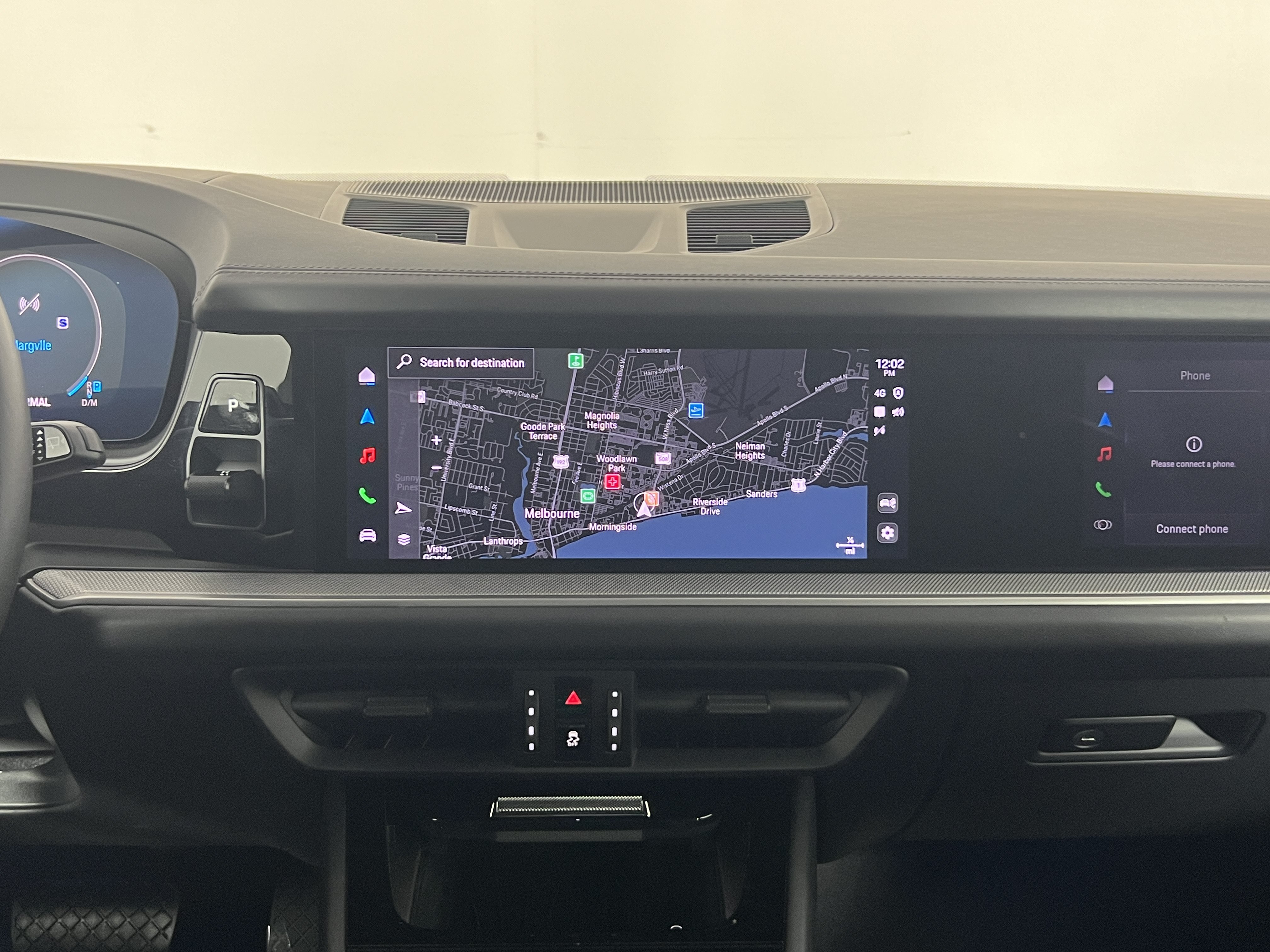 Certified 2026 Porsche Cayenne AWD/4WD image 19