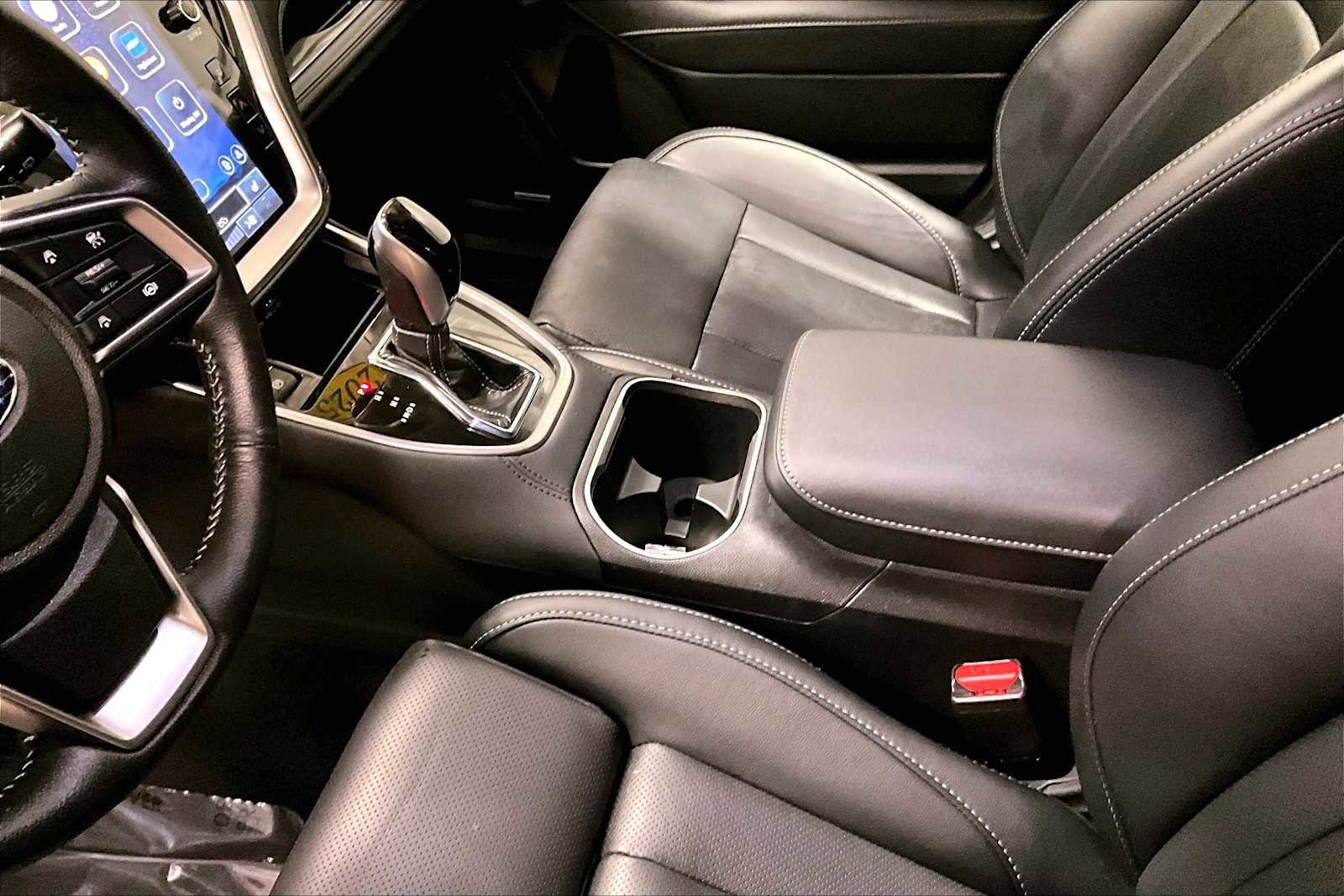 Certified 2025 Subaru Outback Limited image 18