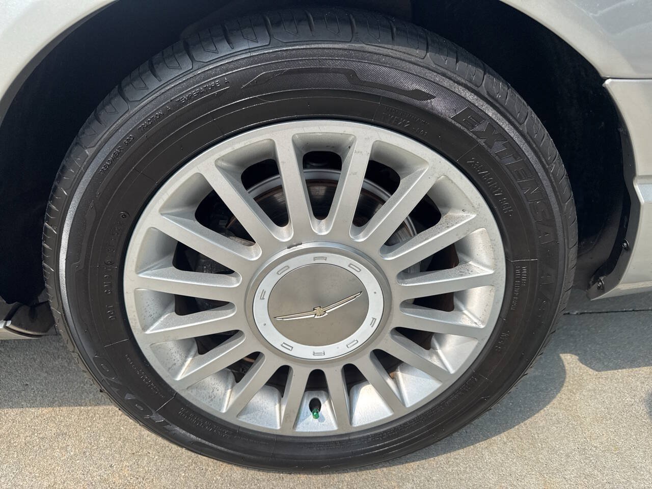 Used 2004 Ford Thunderbird RWD image 27