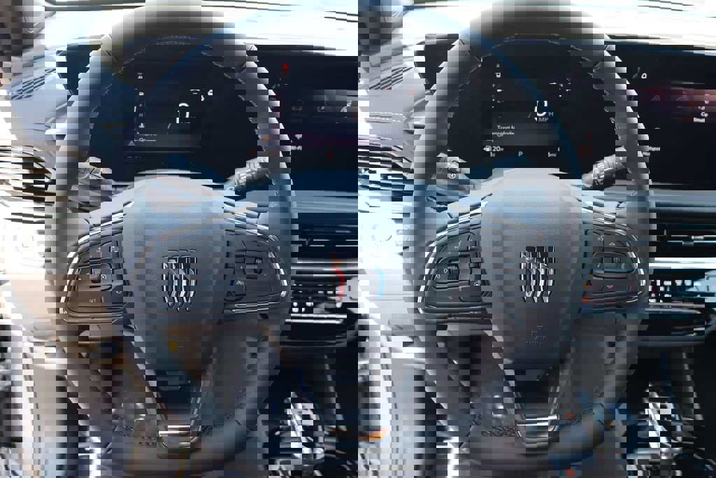 New 2026 Buick Envista Avenir image 13