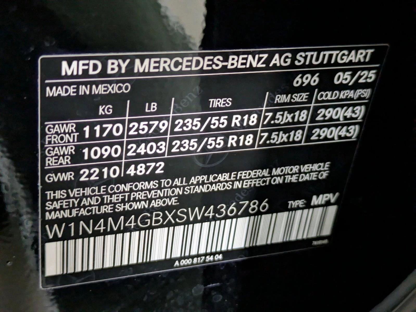 Certified 2025 Mercedes-Benz GLB 250 image 24