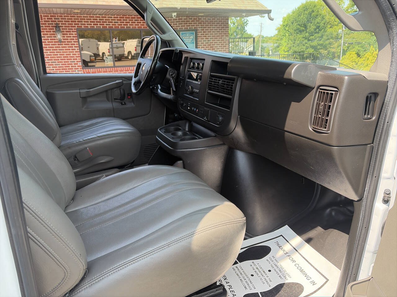 Used 2022 Chevrolet Express 2500 w/ Driver Convenience Package RWD image 23