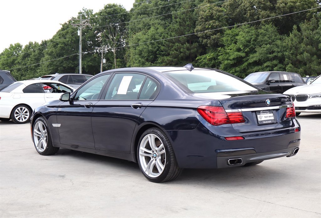 Used 2015 BMW 750Li RWD image 5