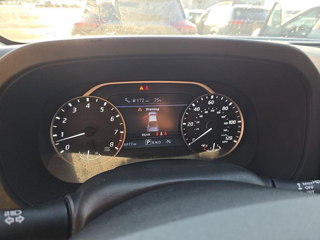 Certified 2025 Nissan Frontier SV RWD image 11