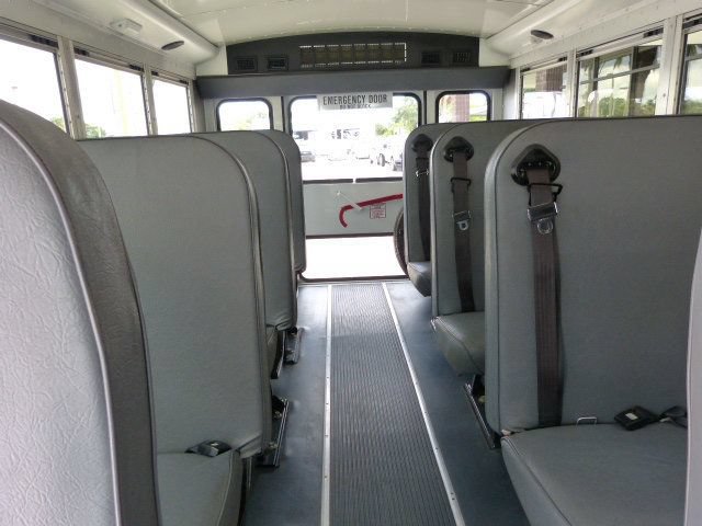 Used 2008 Chevrolet Express 3500 w/ School Bus Package RWD image 30