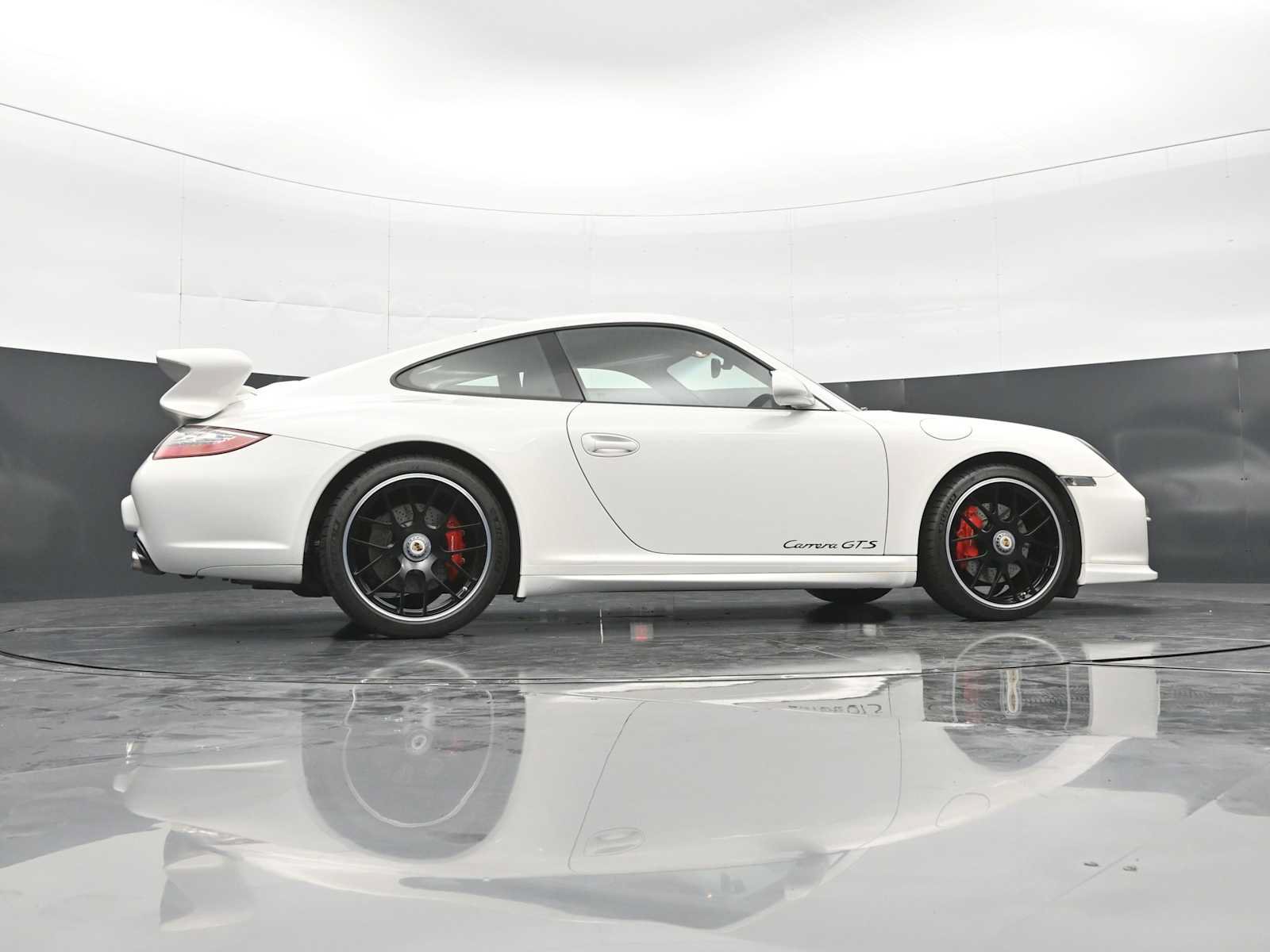 Used 2012 Porsche 911 Carrera GTS RWD image 41