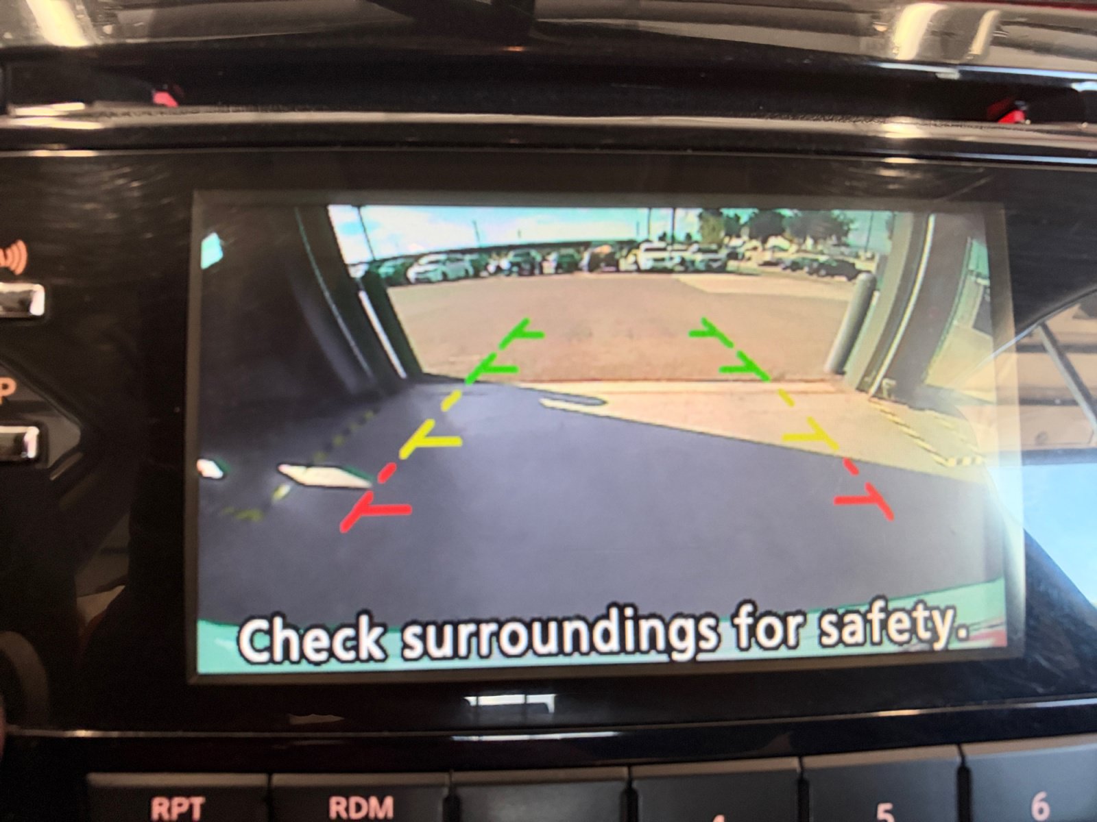 Used 2017 Nissan Rogue SV FWD image 16