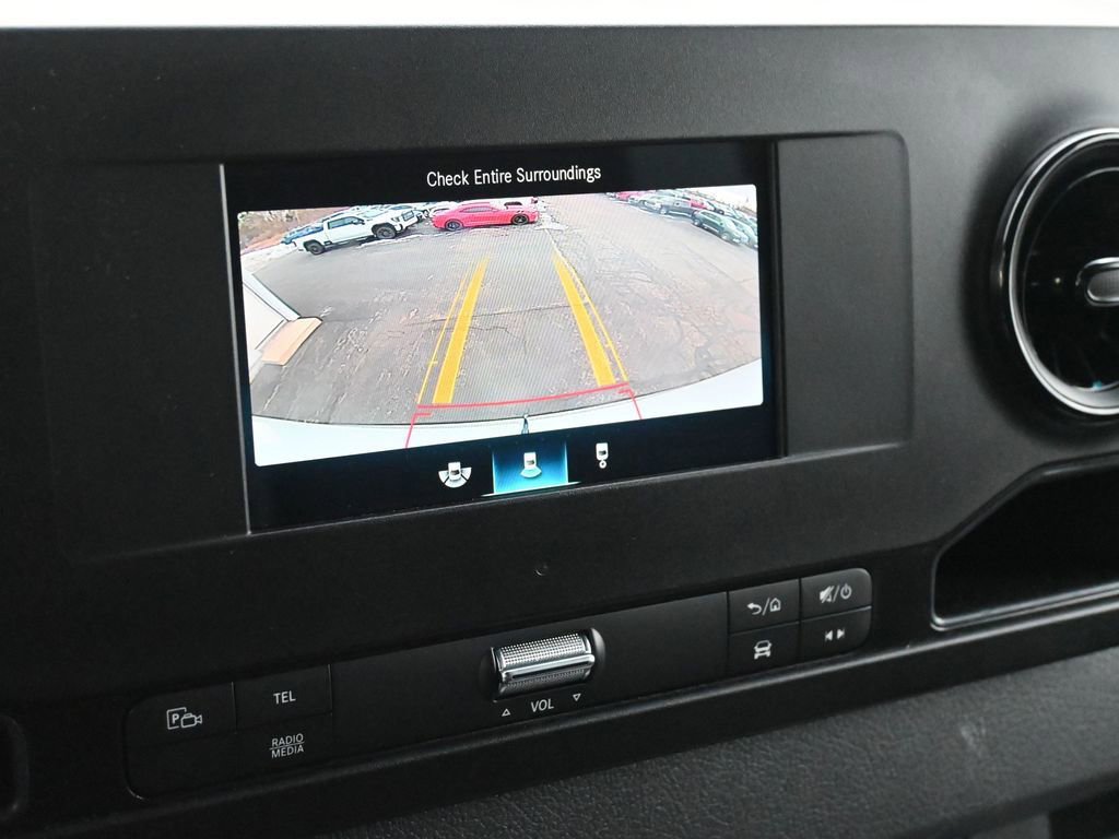 Used 2024 Mercedes-Benz Sprinter 2500 image 30