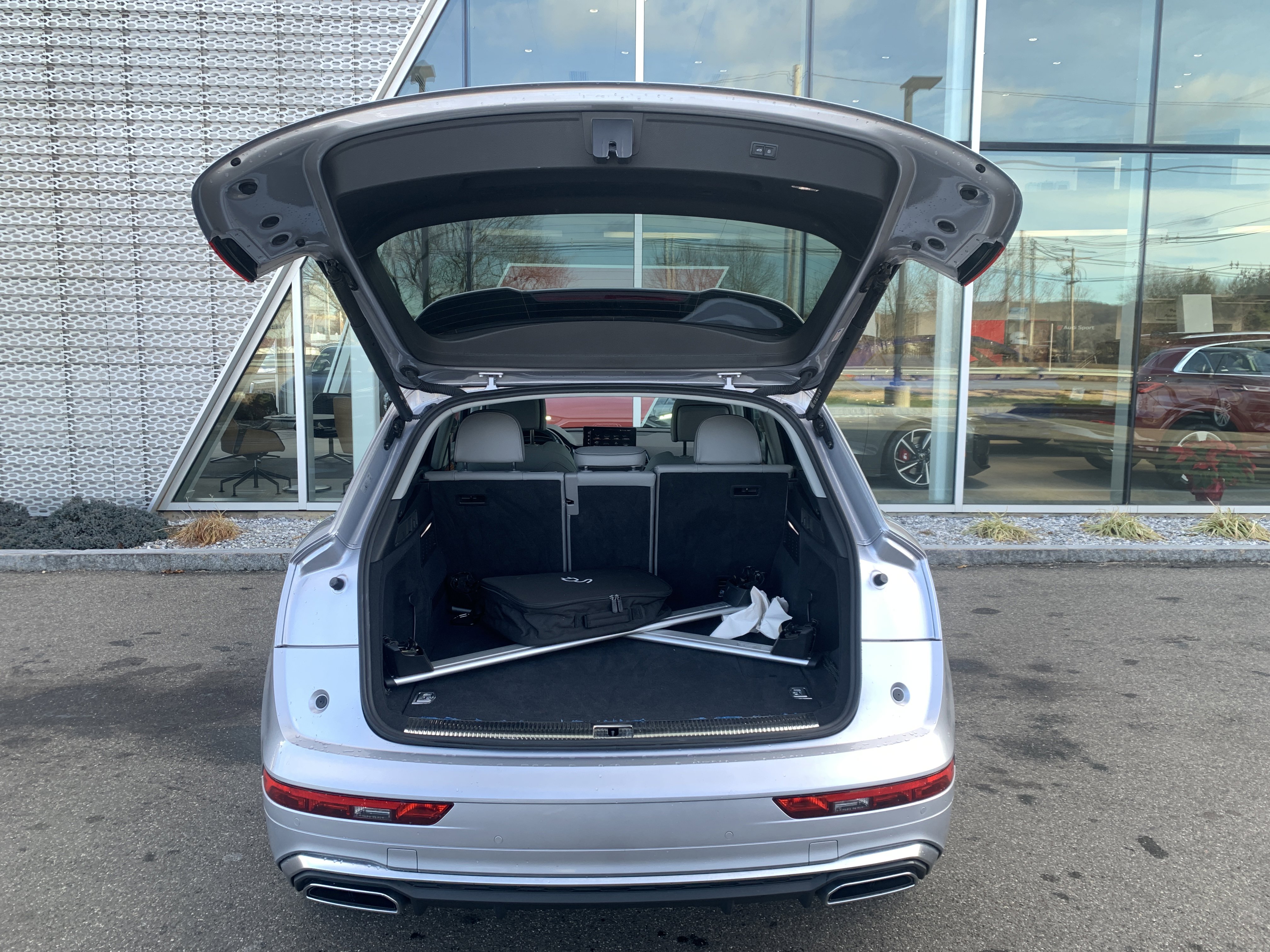 Certified 2023 Audi Q5 e Premium Plus w/ Premium Plus Package image 24