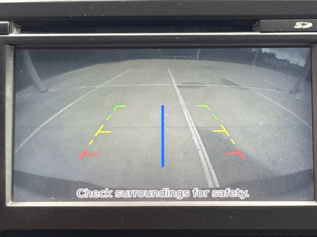 Used 2018 Nissan Titan SV w/ SV Convenience Package image 27