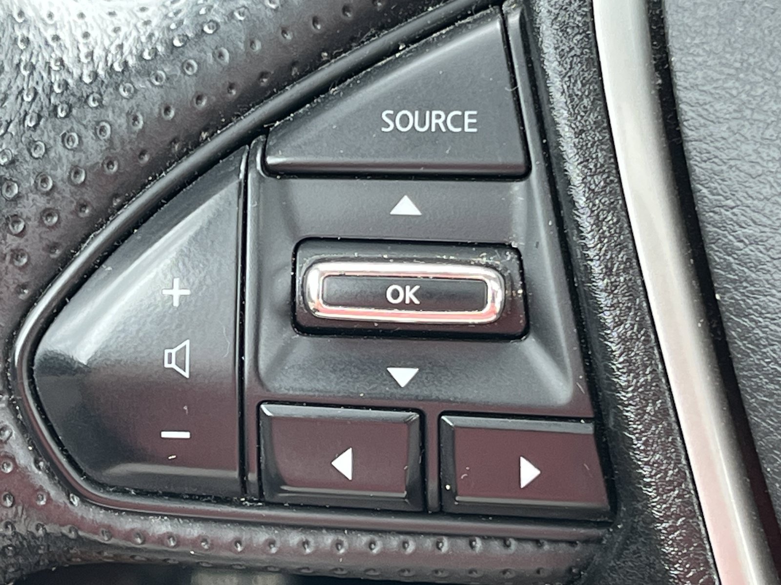 Used 2016 Nissan Maxima Platinum FWD image 34