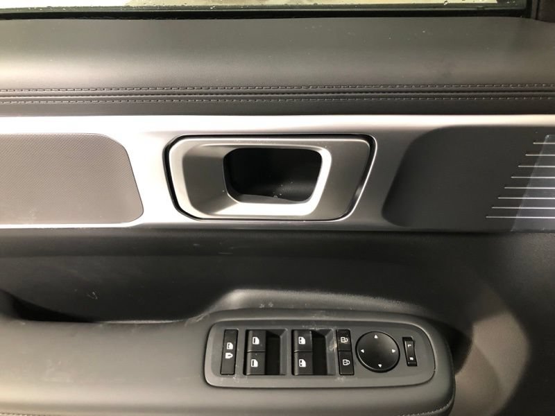 New 2026 Hyundai Santa Fe XRT AWD/4WD image 23