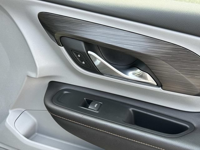 Used 2019 GMC Terrain SLT w/ Infotainment Package II FWD image 10