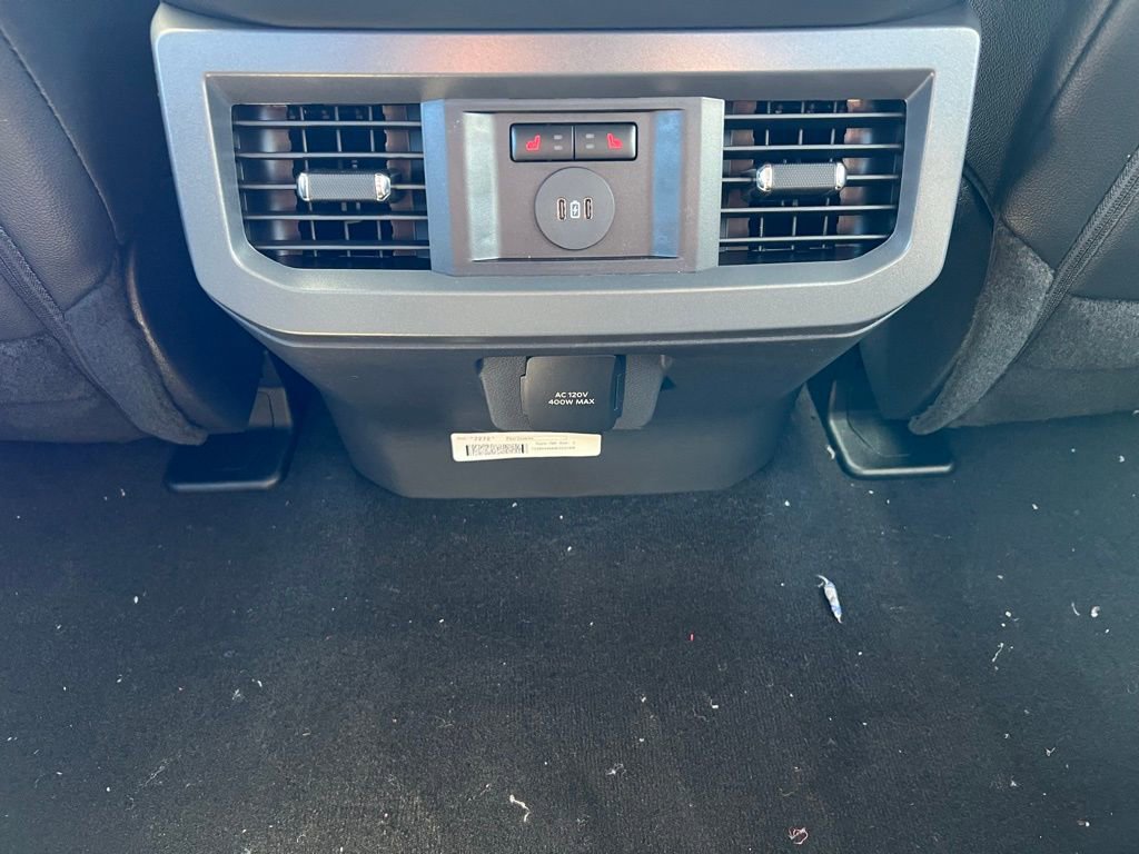 New 2026 Ford F250 Lariat image 24