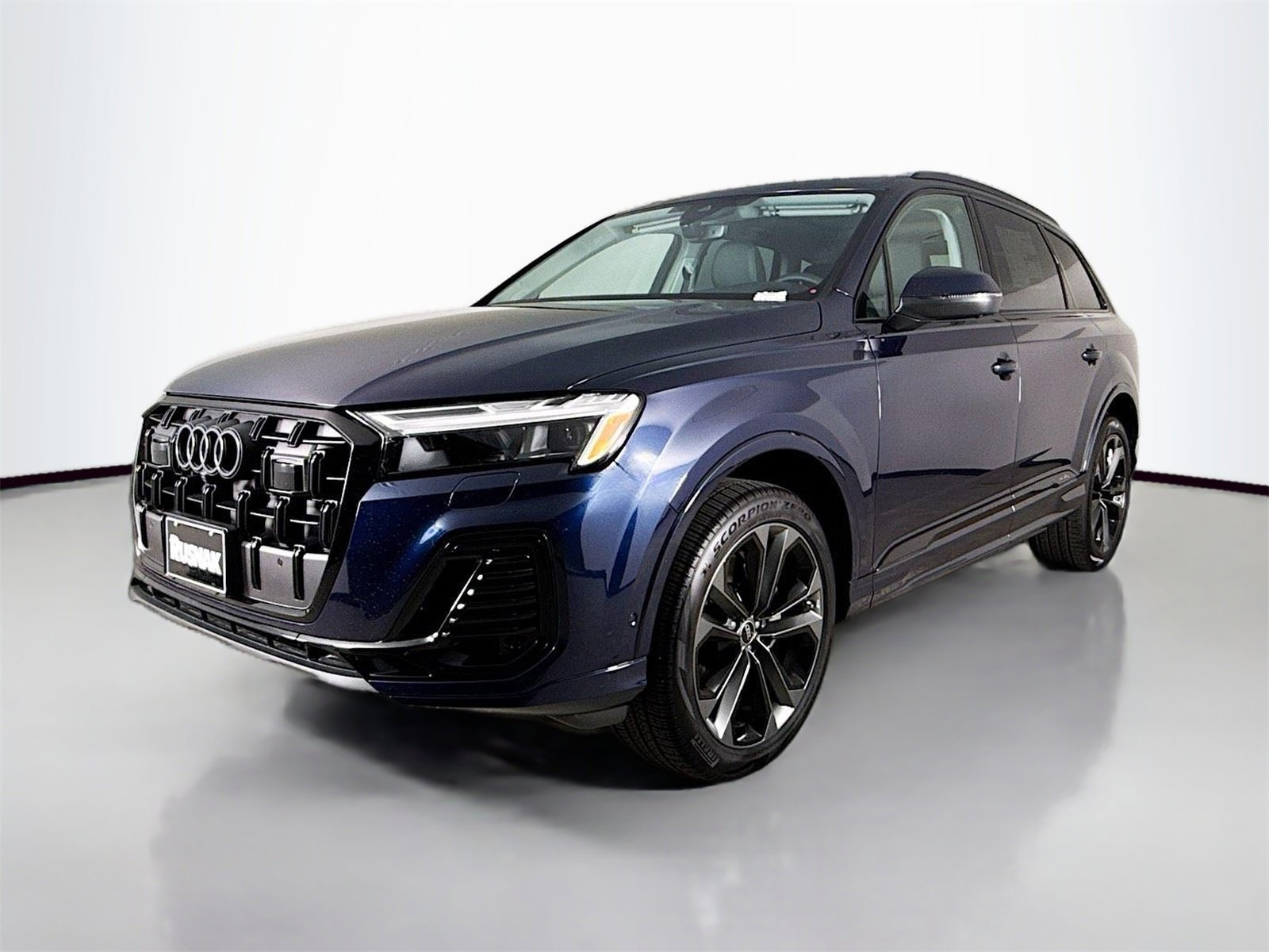 New 2025 Audi Q7 3.0T Premium Plus image 3