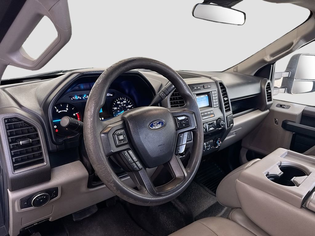 Used 2022 Ford F250 XL w/ Power Equipment Group AWD/4WD image 11