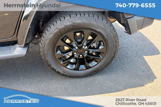 Used 2021 Jeep Wrangler Unlimited Sahara w/ Cold Weather Group AWD/4WD image 15