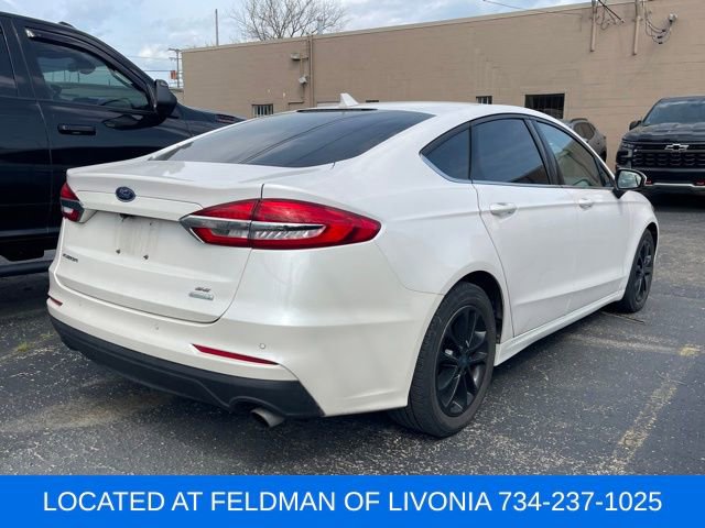 Used 2020 Ford Fusion SE FWD image 3