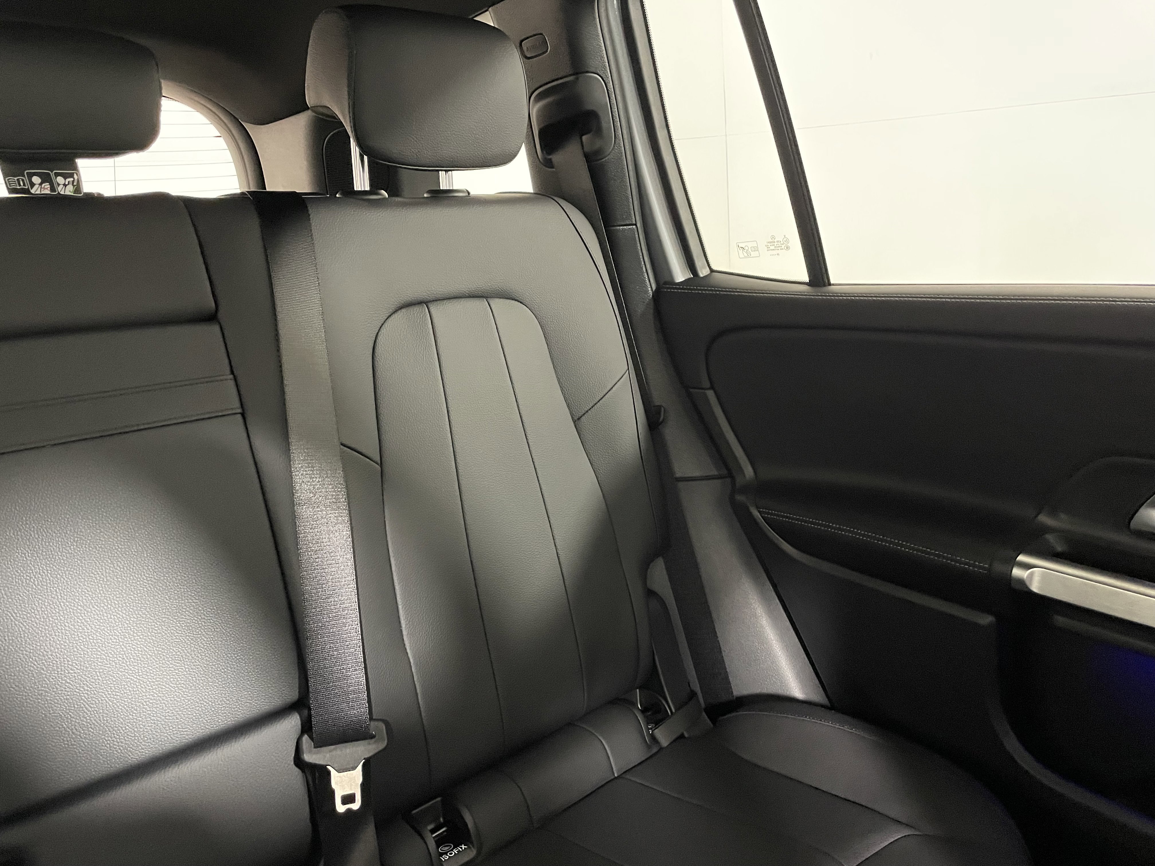 New 2026 Mercedes-Benz GLB 250 image 15