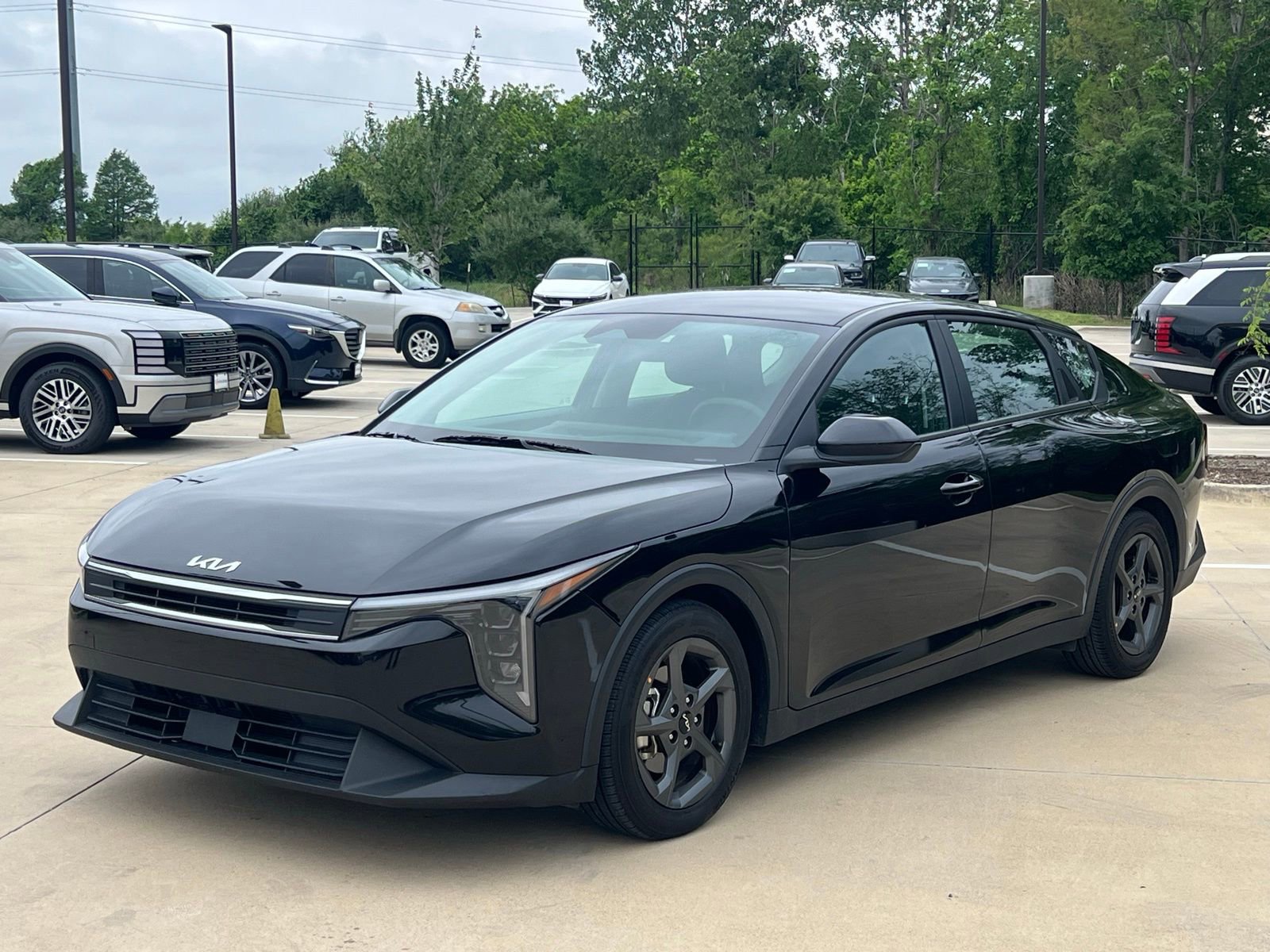 Used 2025 Kia K4 LXS FWD image 5