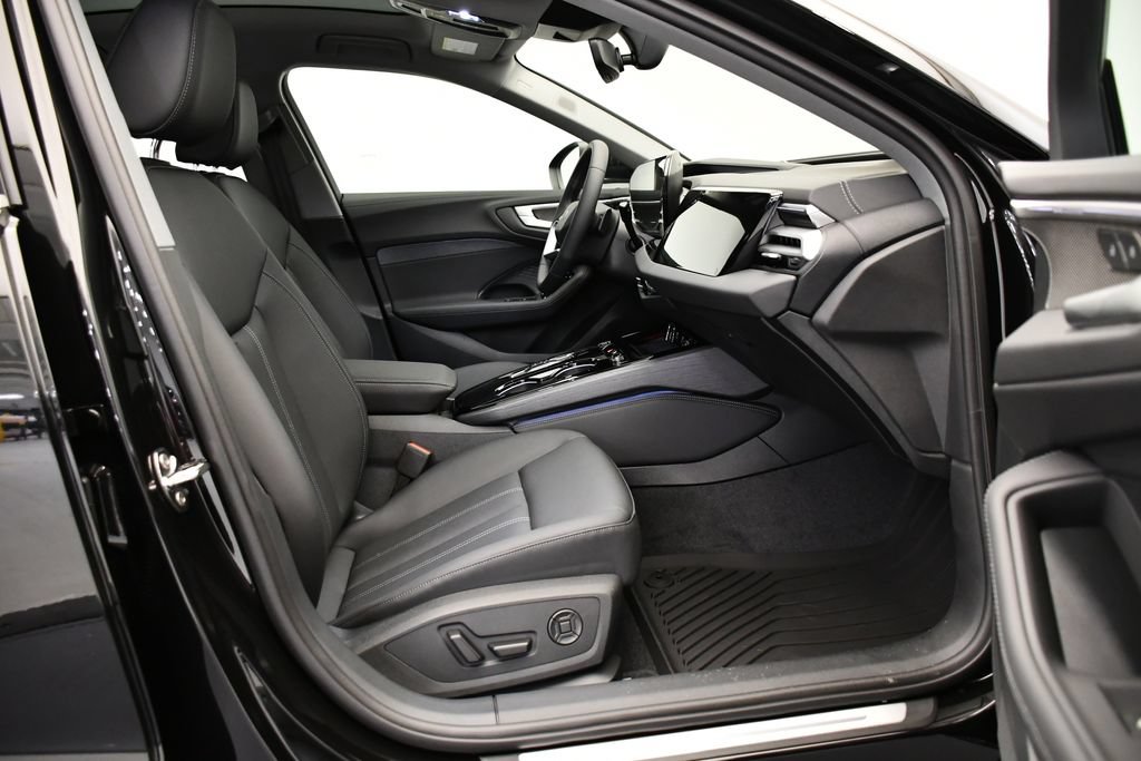 Used 2025 Audi A5 2.0T Premium Plus w/ Premium Plus AWD/4WD image 48