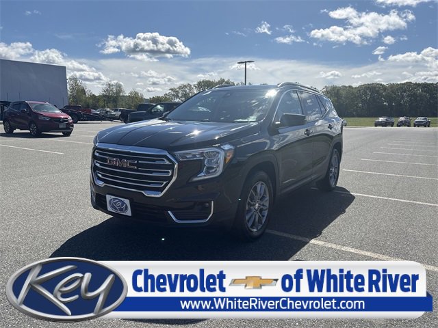 Used 2023 GMC Terrain SLT
