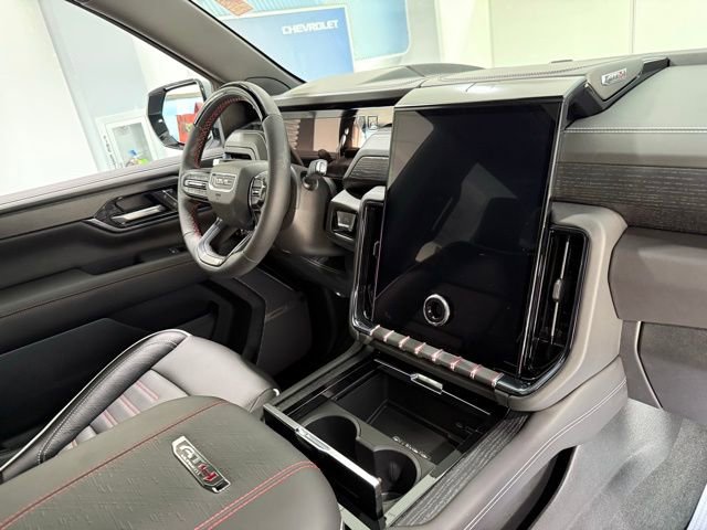 Used 2025 GMC Yukon XL AT4 Ultimate image 24