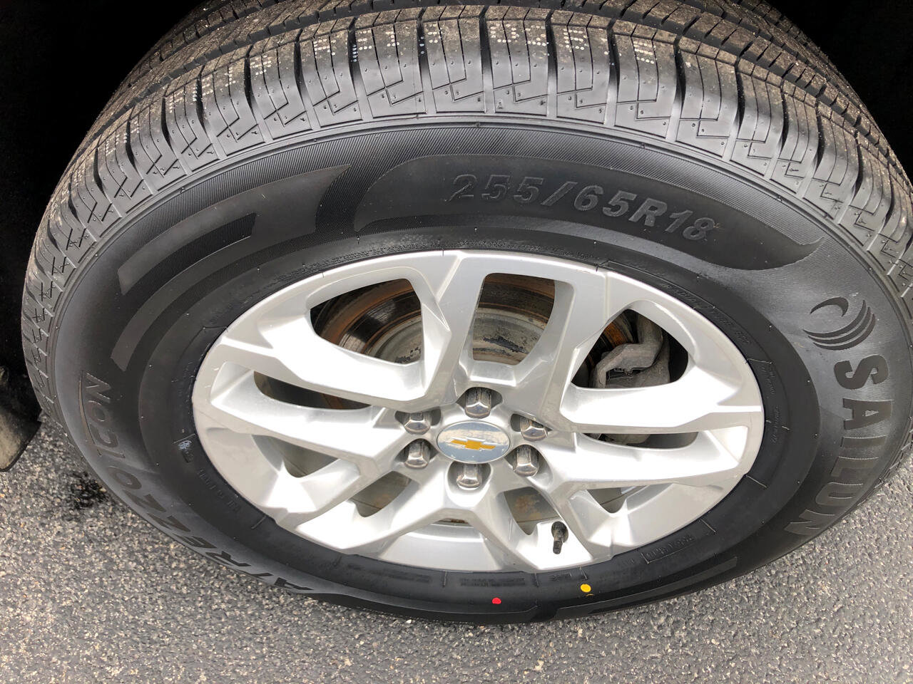 Used 2020 Chevrolet Traverse LT image 13