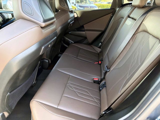 Used 2026 BMW X3 xDrive30 w/ M Sport Package image 12