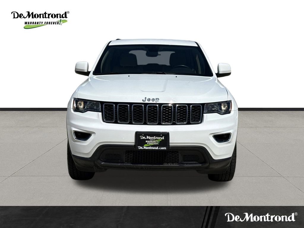 Used 2022 Jeep Grand Cherokee Laredo E w/ Security & Convenience Group image 2