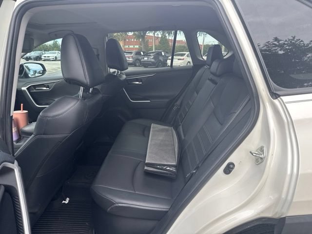 Used 2020 Toyota RAV4 Limited w/ Limited Grade Weather Package AWD/4WD image 11