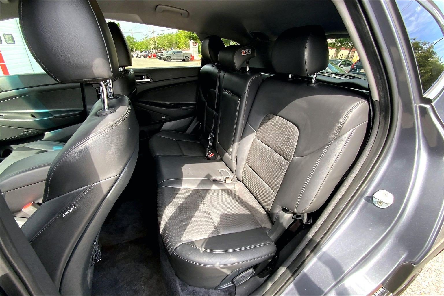 Used 2019 Hyundai Tucson Limited AWD/4WD image 30