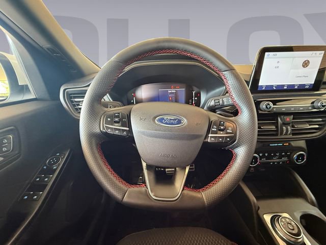 Certified 2024 Ford Escape ST-Line Select AWD/4WD image 13
