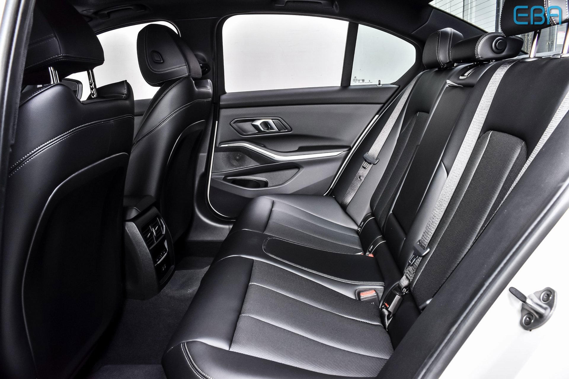 Used 2025 BMW 330i xDrive Sedan w/ Convenience Package image 22