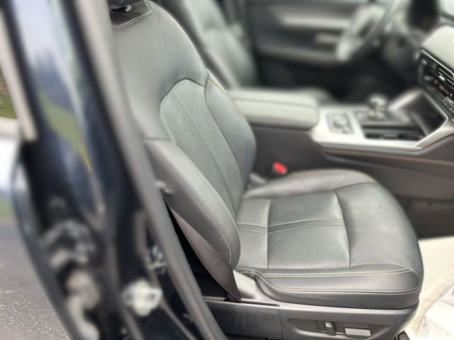 Used 2024 MAZDA CX-90 Plug-In Hybrid w/ Preferred AWD/4WD image 25